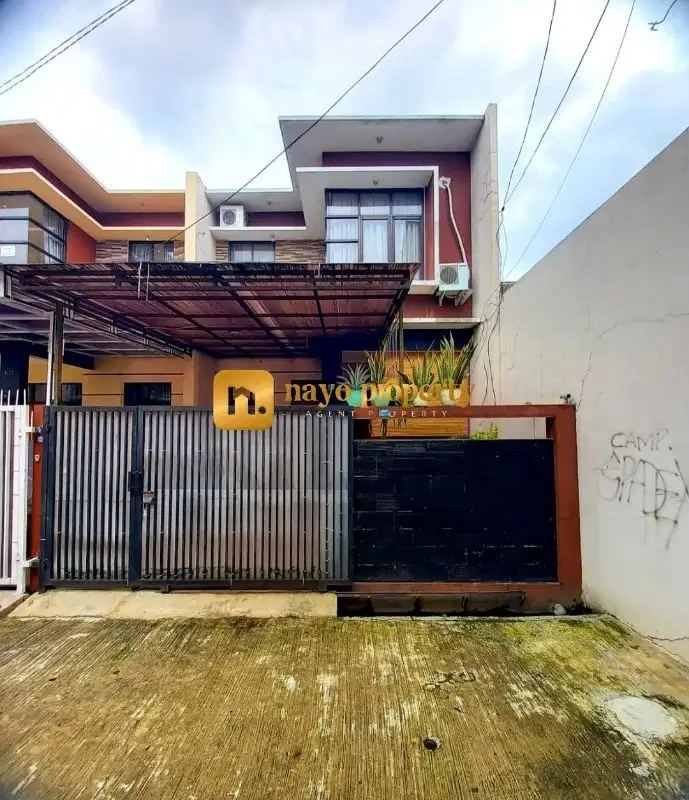 Rumah Pojok Bagus FULL FURNISHED di Ciledug Tangerang