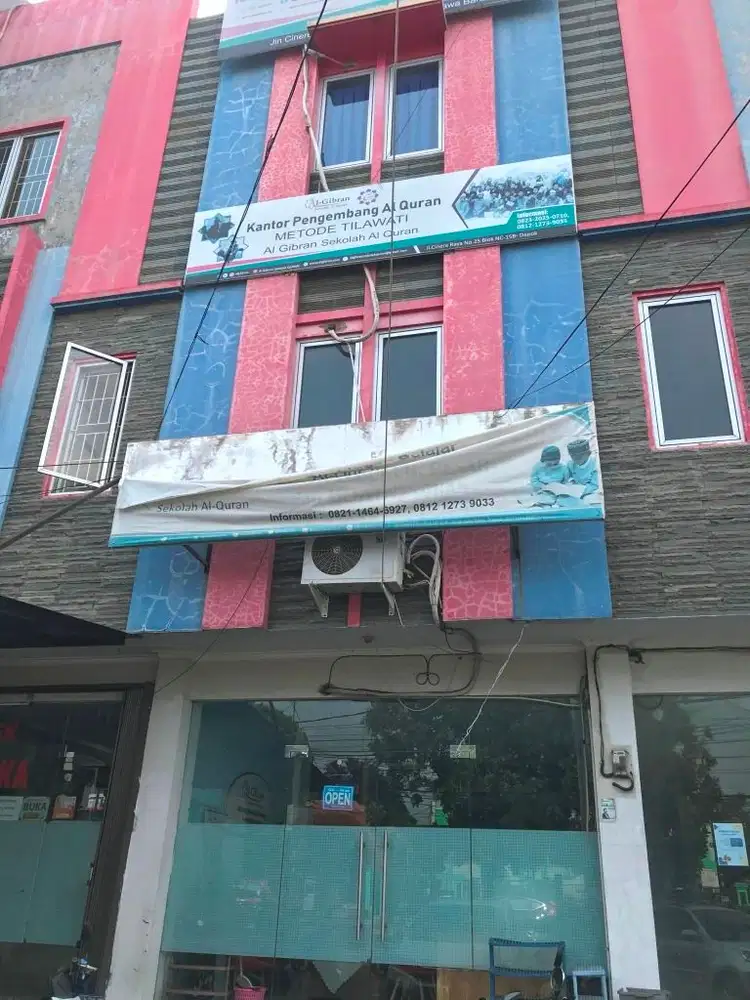 Ruko 3 LT Bukit Cinere Indah Depan Polsek di Jl Cinere Raya Cinere