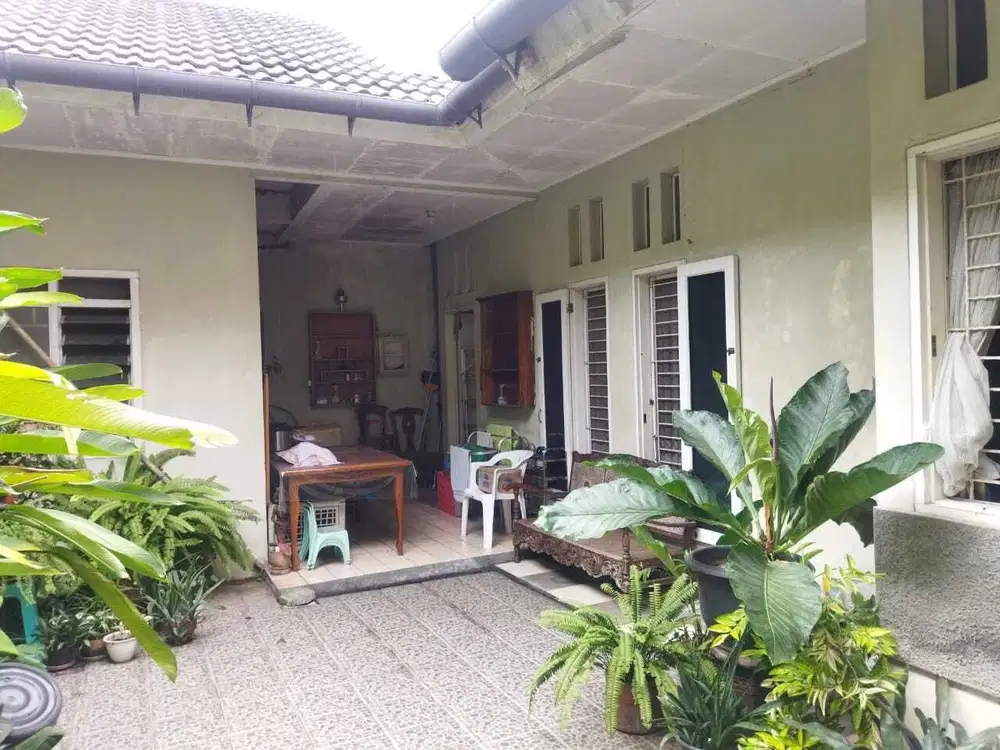 Dijual cepat BU murah rumah strategis di duren sawit jakarta timur