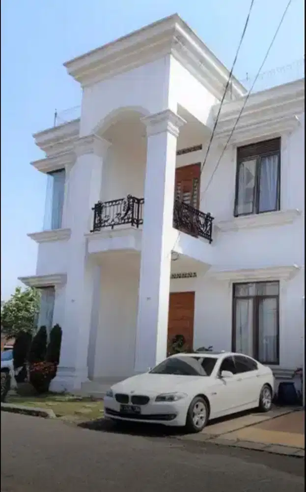 Dijual Rumah Hoek Taman Ubud Permai Lippo Karawaci