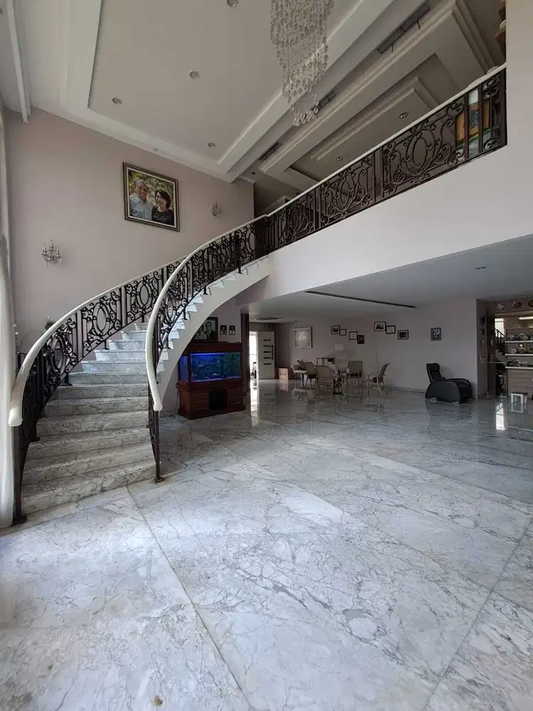 Rumah Palapa Tanjung Duren 4 Bedroom Furnished