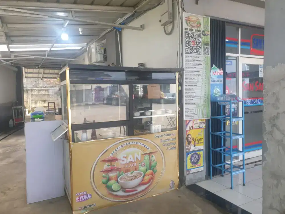 Penjaga stand makanan