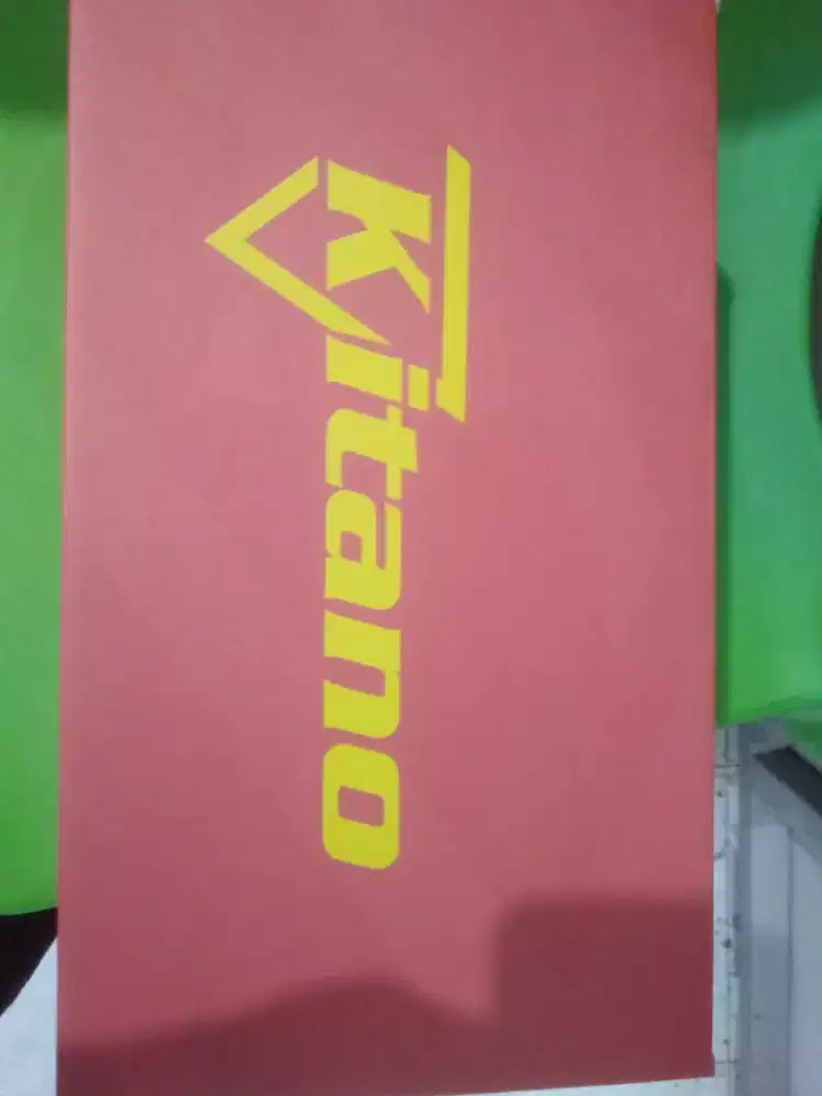 Dicari Pegawai Cewek.