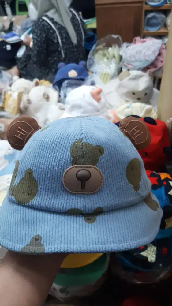 Topi import anak anak