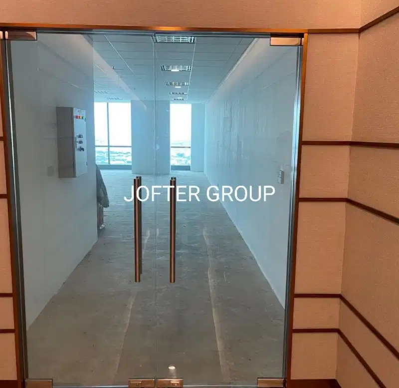 Disewakan space office Lippo Tower Holland Village Cempaka Putih