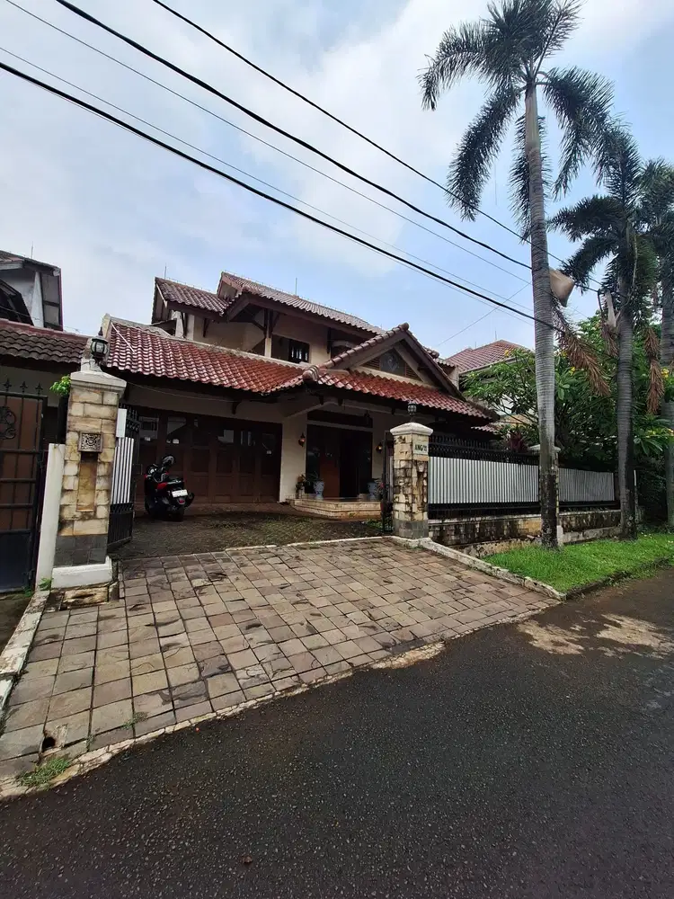 ZN24 Rumah Asri 300 m2 Billymoon Pondok Kelapa Jakarta Timur