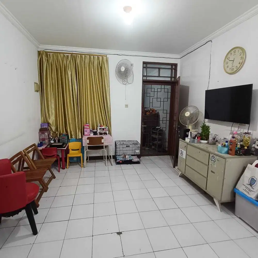 DIJUAL RUMAH 2 LANTAI SIAP HUNI DI TAMAN PALEM LESTARI