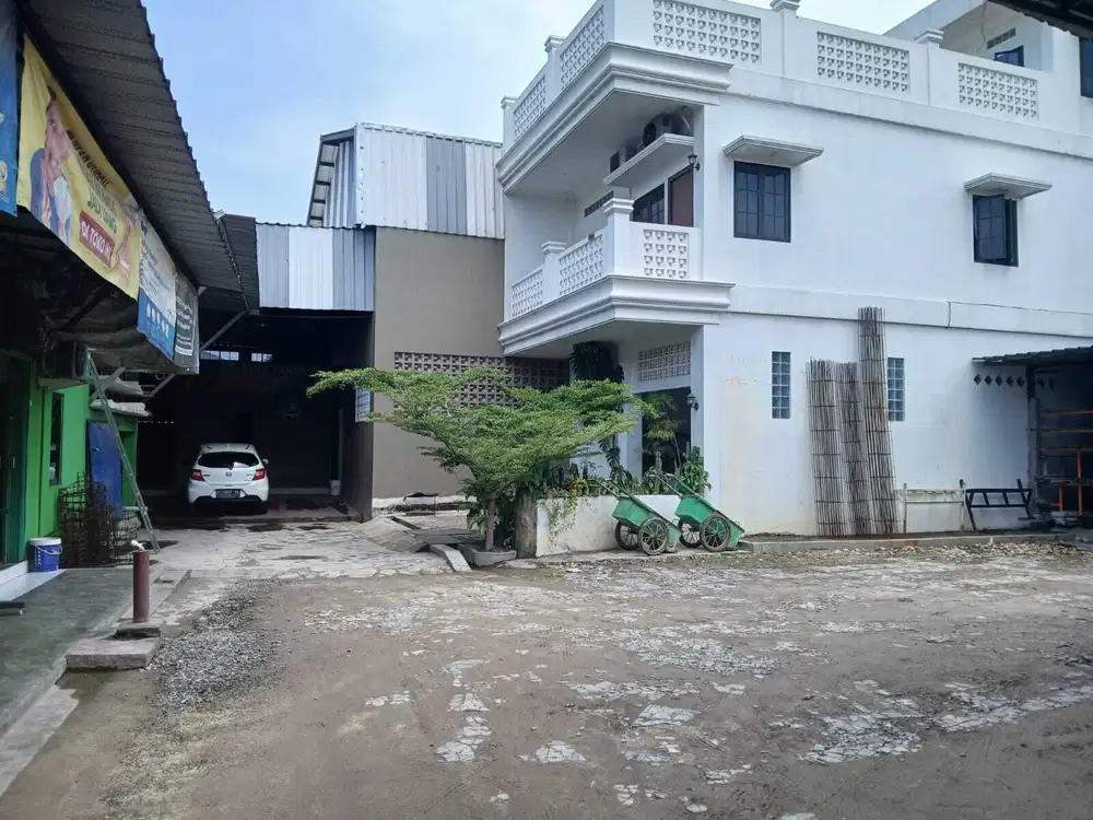 Dijual toko material, rumah & gor badminton siap pakai di Citayam