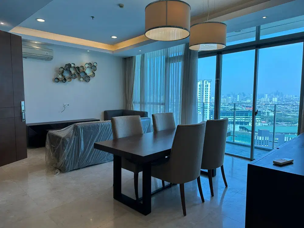 Disewakan Apartemen The Windsor Tower 2 3BR Furnish