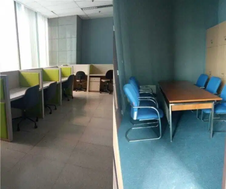 SEWA KANTOR DI JAKARTA PUSAT SENEN 278M2 PARTISI 130K NEGO