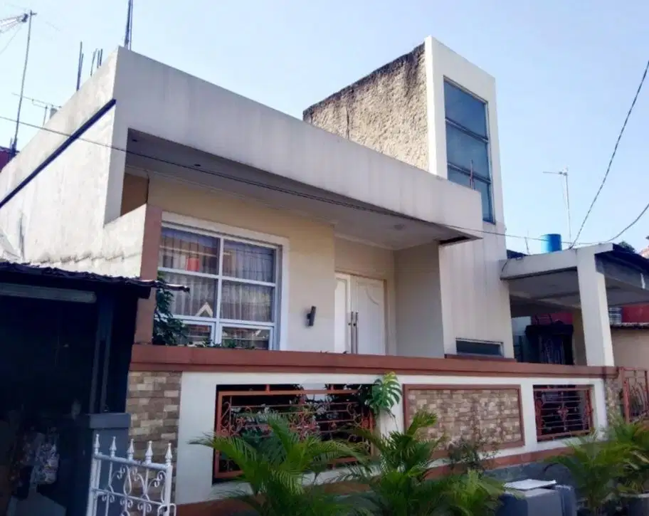 RUMAH VILLA DAGO TOL, SERUA TANGSEL