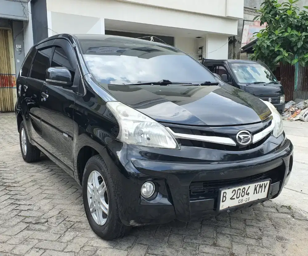 Xenia R sporty automatic 2013 airbag