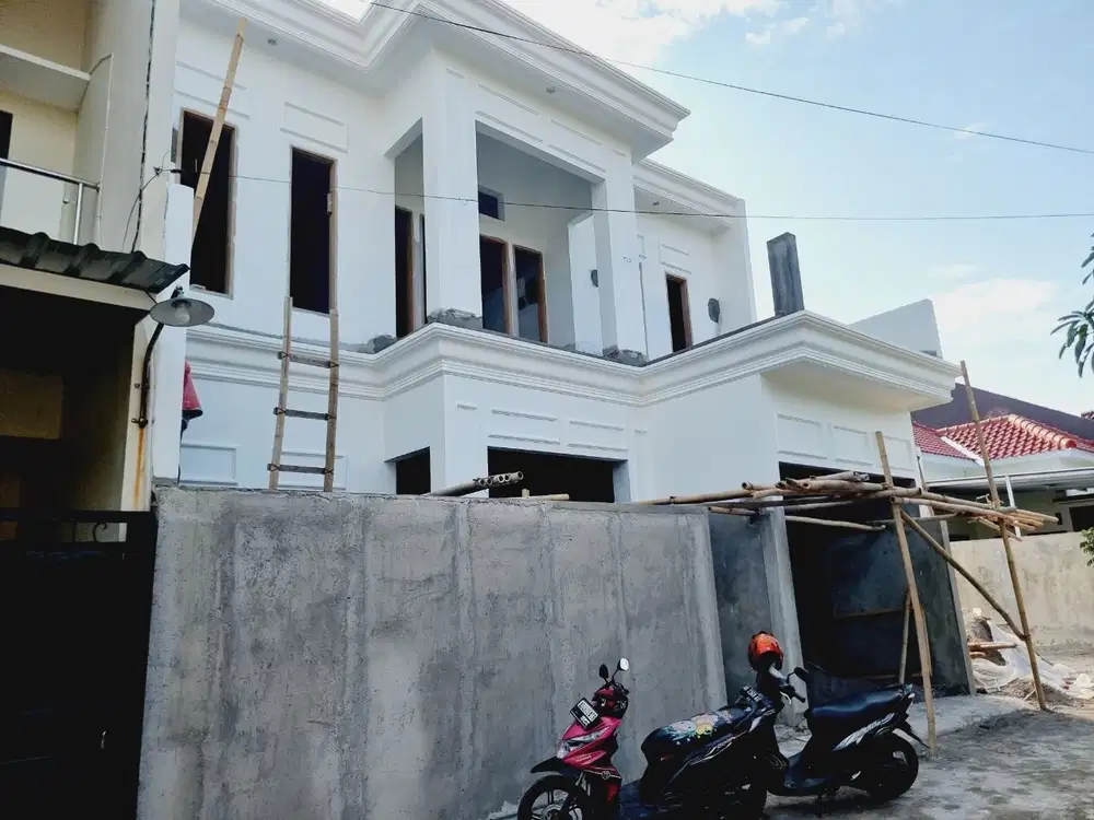 Rumah Mewah kawasan Perumahan Gentan Baki Sukoharjo