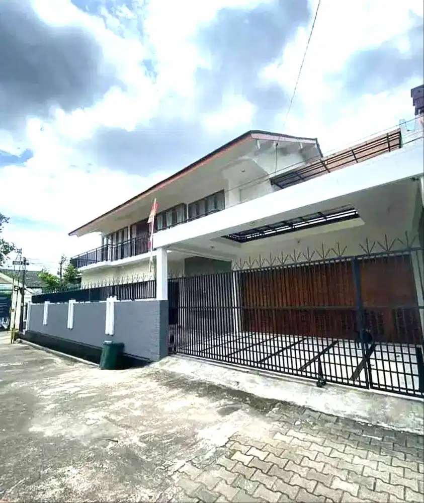 Rumah dekat Masjid di Banteng dekat Jalan Kaliurang