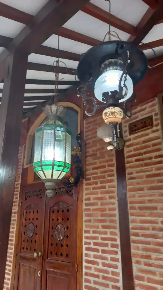 Lampu Gantung Kuno