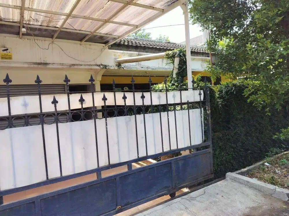 Rumah lamà DLM kompleks tidak banjir dan Bisa utk wisma