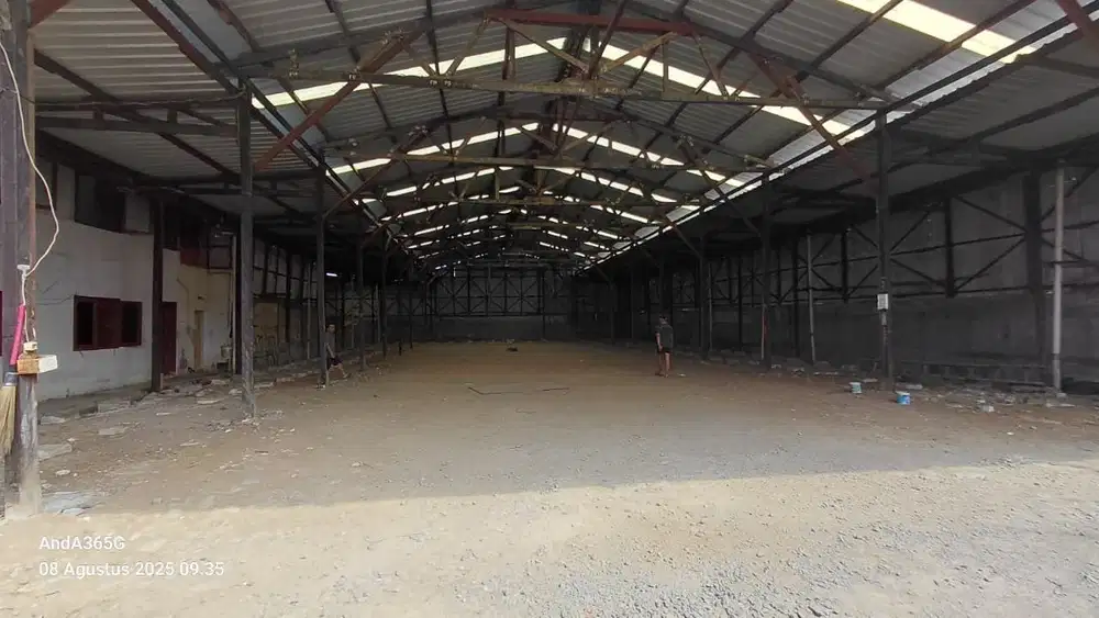 Disewa gudang akses kontainer/wing box di jalan Perjuangan Bekasi