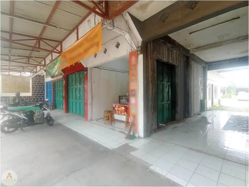 Rumah & Ruko Mainroad Katapang dengan 5 Unit Ruko, Harga Nego