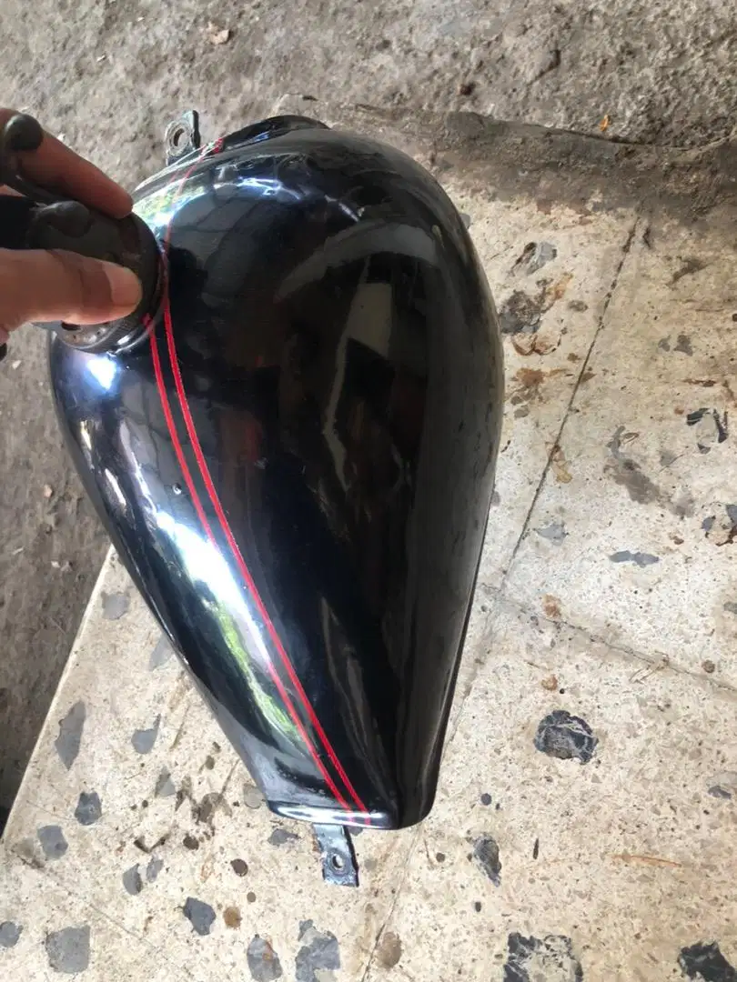 Tangki custom  lengkap dengan keran