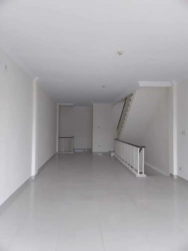 Disewakan Ruko GreenLake City