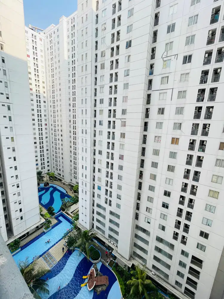 HOT HOT Sewa 2BR Furnished Terawat Nyaman Lt. Sedang Bassura City