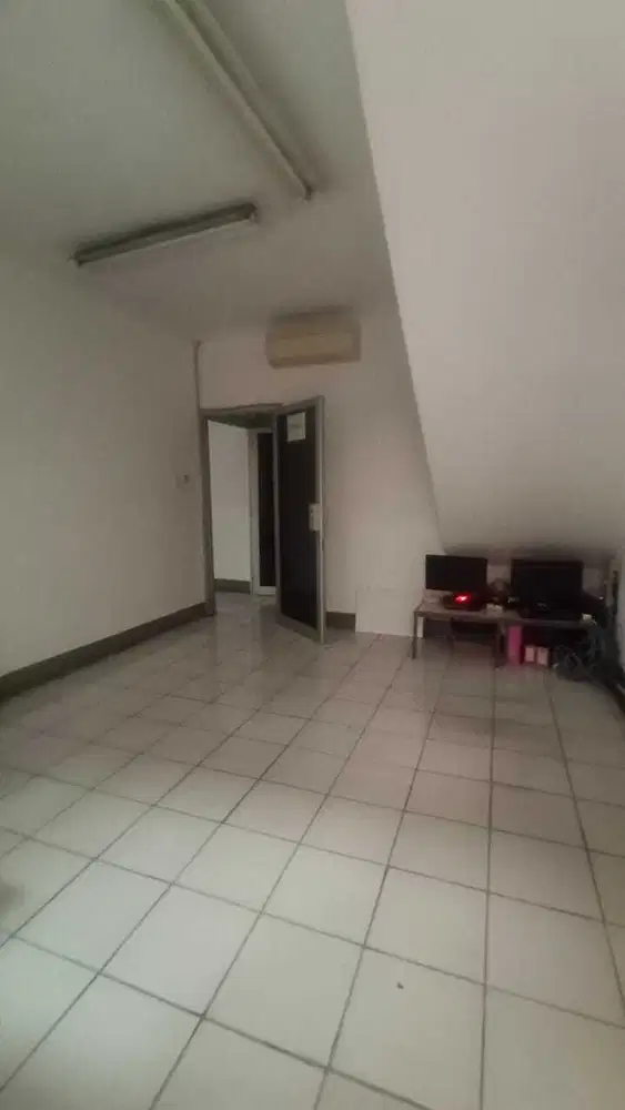 Disewa Gudang Luas di Kopo  Bandung