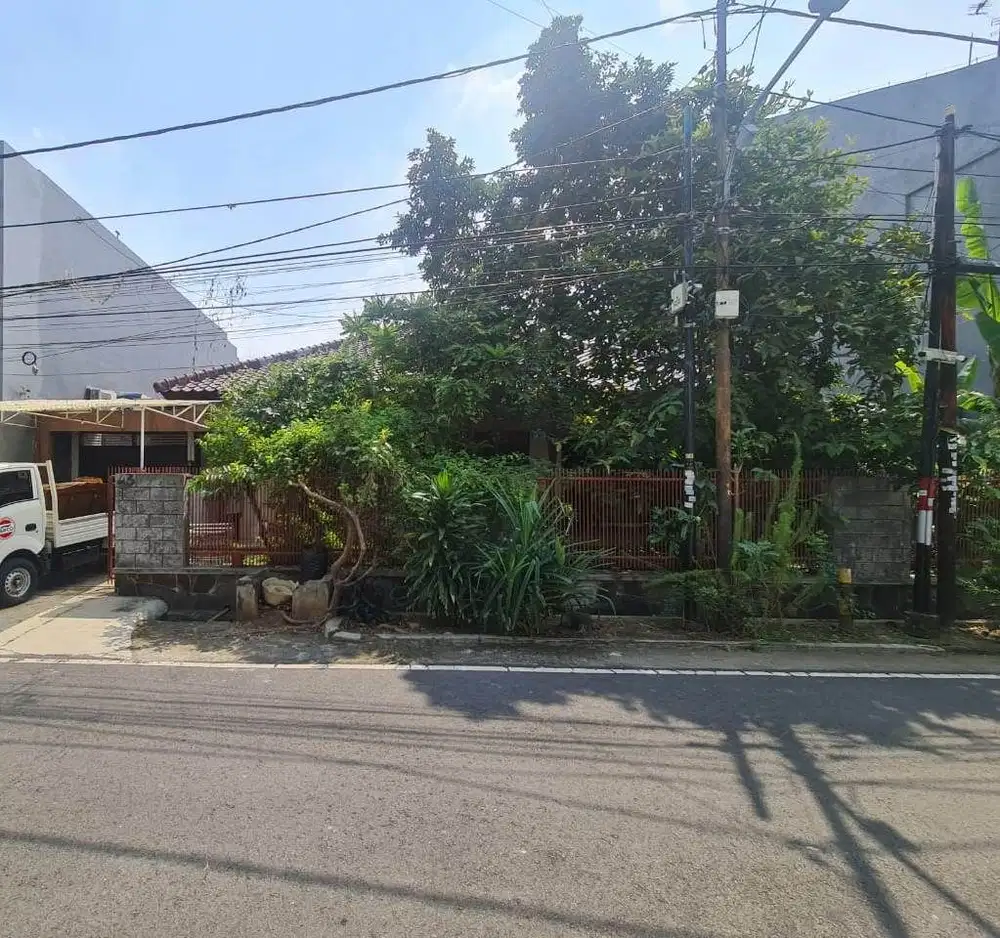 rumah 1 lantai dicempaka putih tengah jakarta pusat