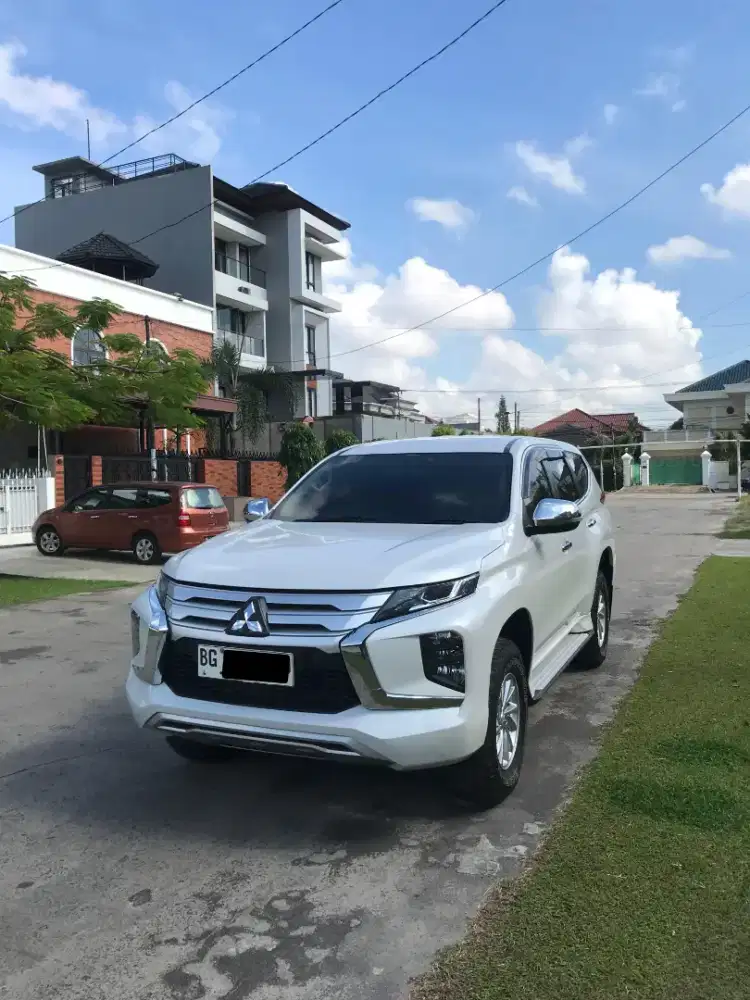 PAJERO SPORT 2.5 GLX 4x4 M/T 2023
