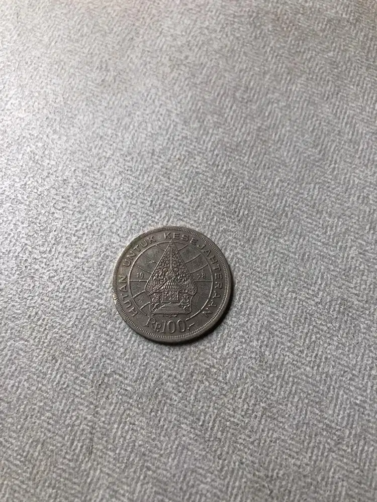 Koin seratus rupiah tahun 1978