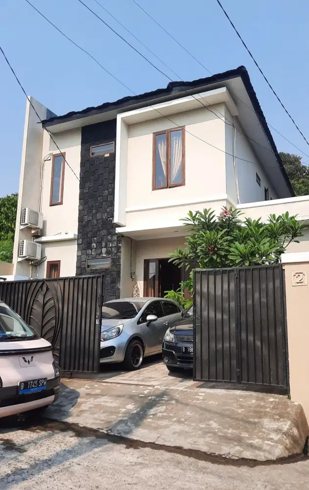 Rumah komplek  jati padang Pasar Minggu Jaksel Ls.200mtr 4.2m