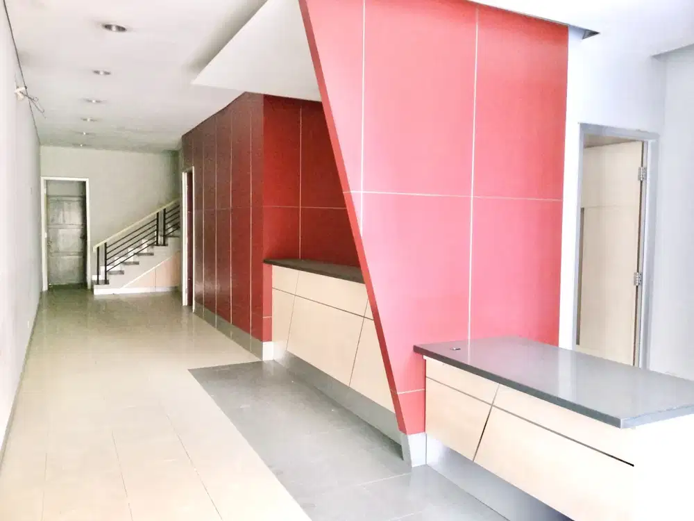 DISEWAKAN RUKO EX BANK DI MAINROAD RAJAWALI