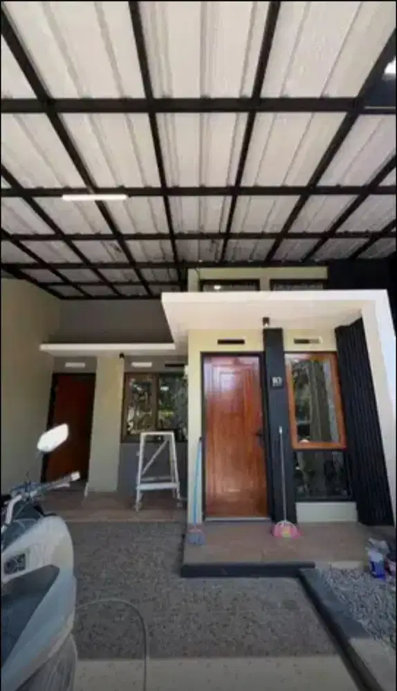 Rumah strategis siap huni Riung Bandung