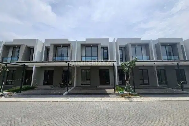 Disewakan rumah pik 2 milenial uk:6x12,5m2 unfurnish harga termurah