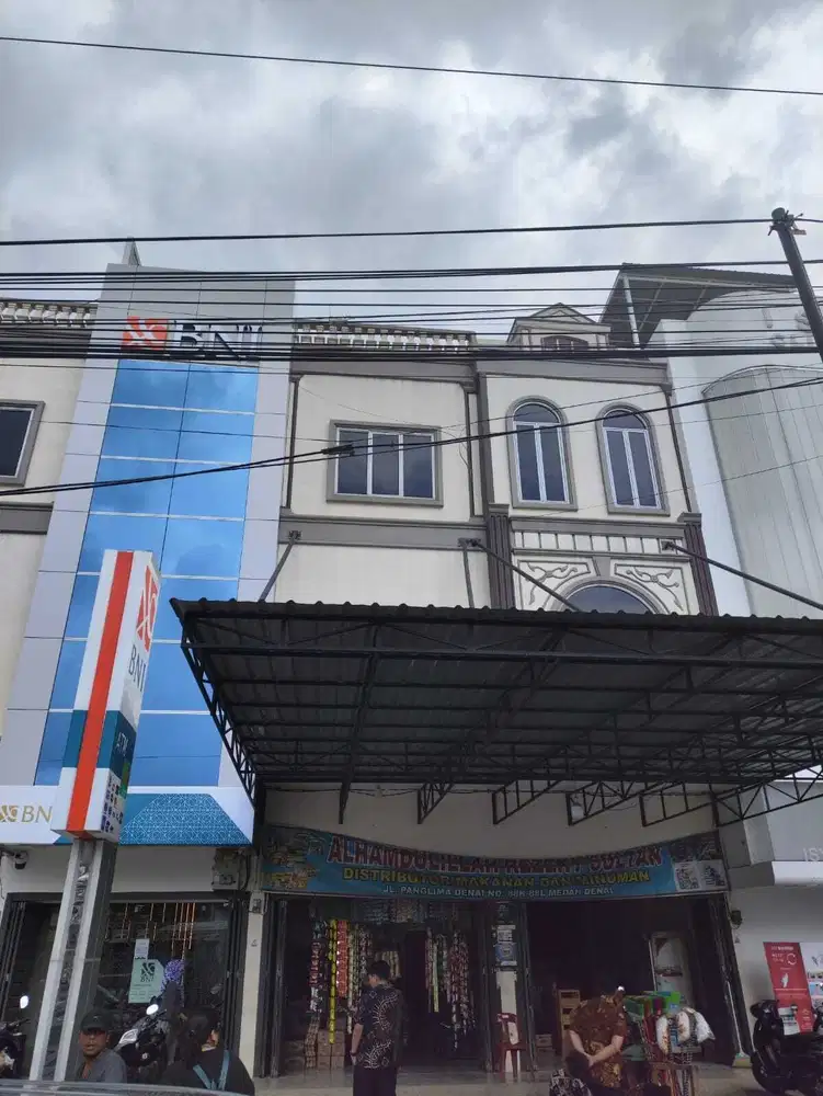 Ruko 2 Unit gandeng 3 Lantai + (Rooftoop di Lantai 4) lokasi strategis