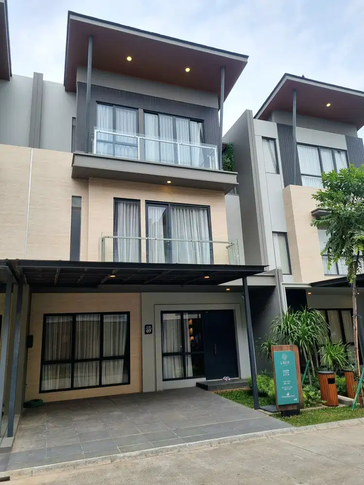 9 menit ke Bandara Soekarno Hatta Rumah Citra 8 Aeroworld