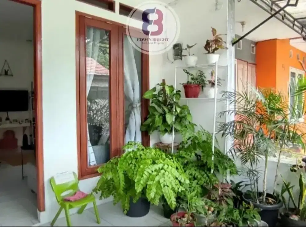 Rumah Cantik Ciputat dekat Bintaro X Change