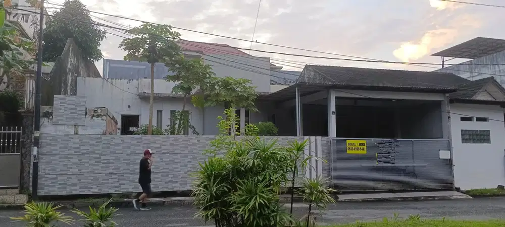 Dijual rumah di Wika Boulevard