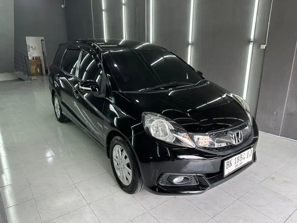 HONDA MOBILIO E A/T 2014
