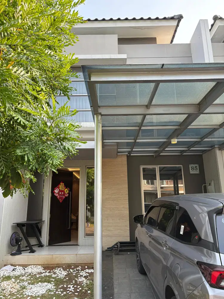 DISEWAKAN FULL FURNISH DI PIK