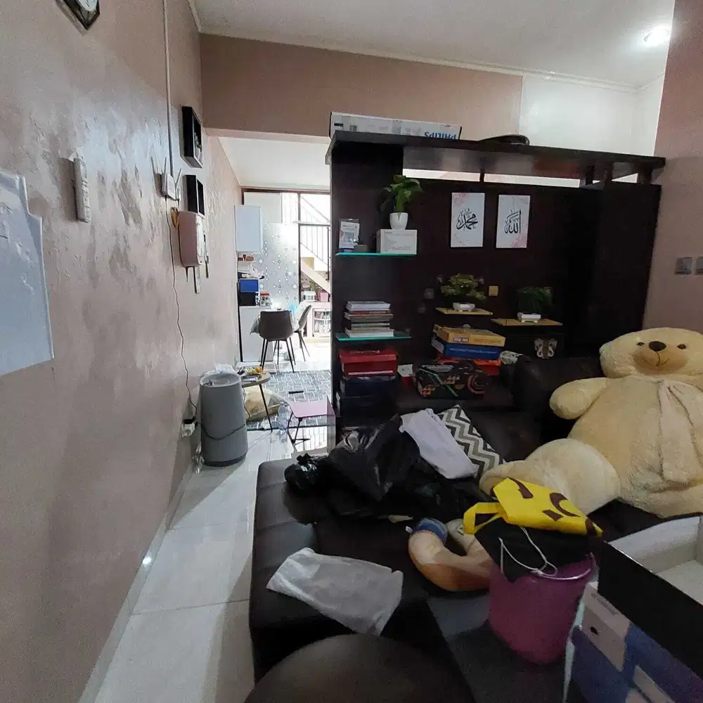 JUAL CEPET RUMAH NYAMAN STRATEGIS DI CISARANTEN ARCAMANIK