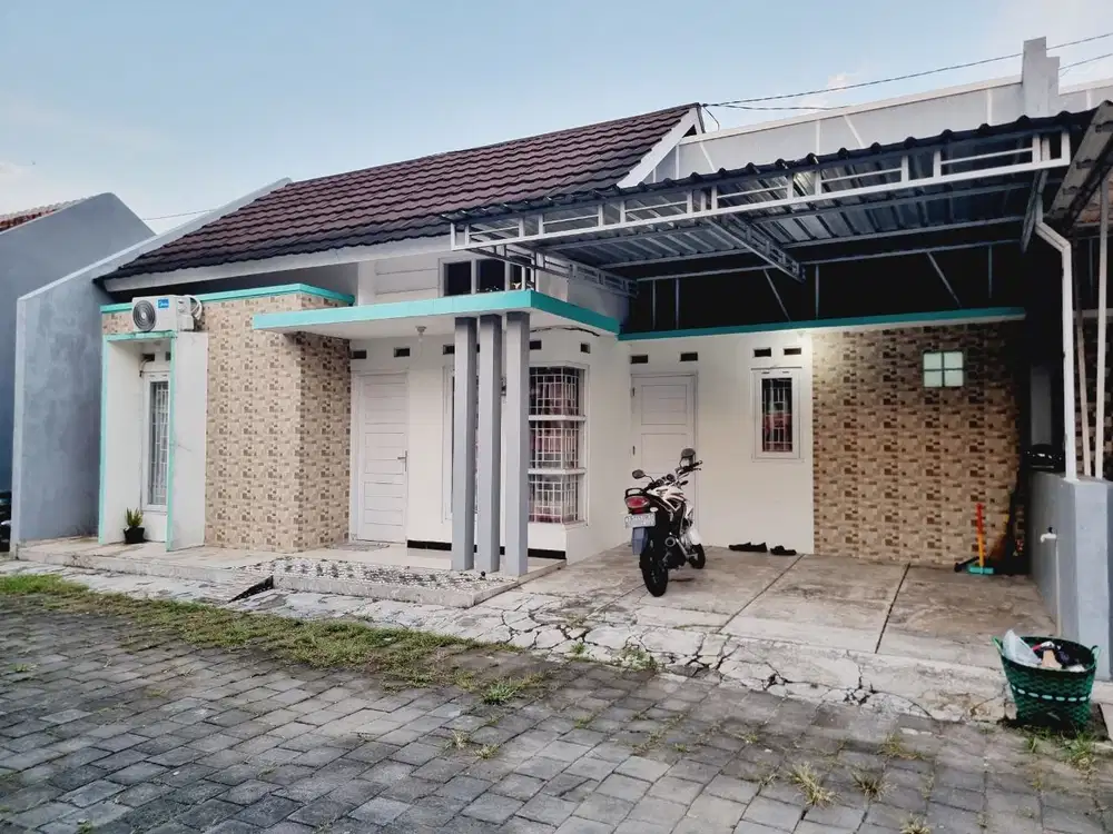 Rumah Cantik Nyaman 70m² Cluster Gedongan
