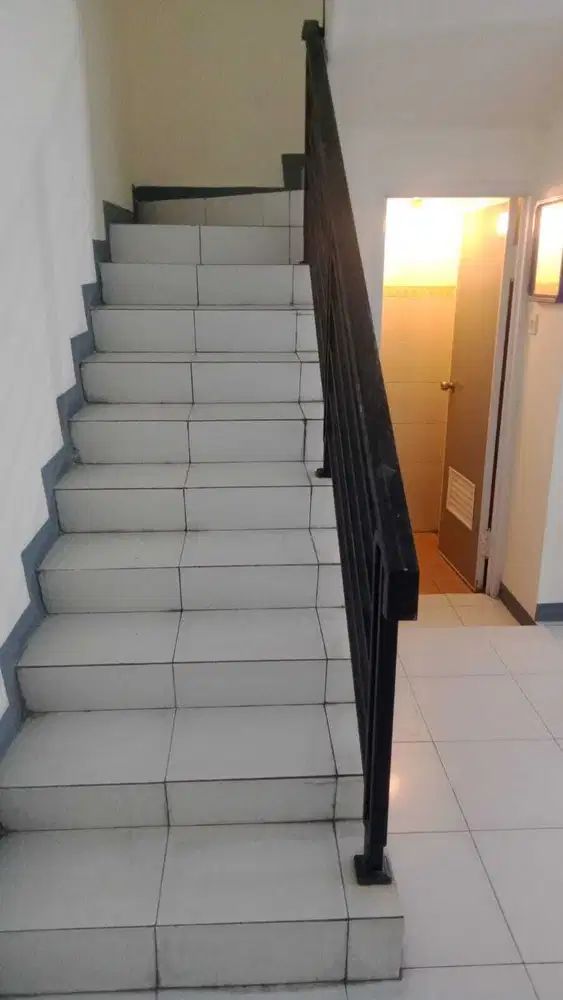 Dijual Ruko 3 Lantai Murah di Taman Kopo Katapang, Bandung