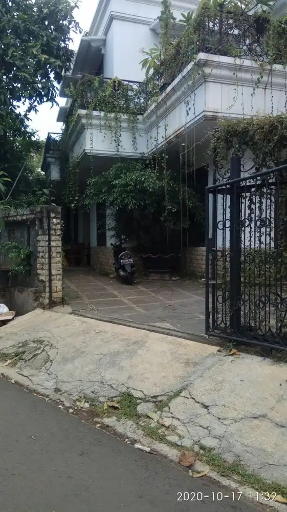 RUMAH MEWAH STRATEGIS | PONDOK BAMBU