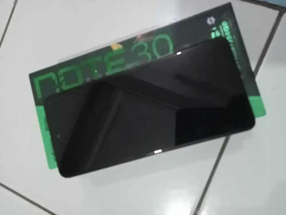 Infinix note 30 8+8 256 GB