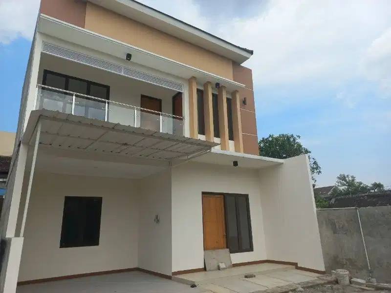 Rumah Cluster Nusukan Solo Kota Lokasi Dekat Jalan Raya (EL)