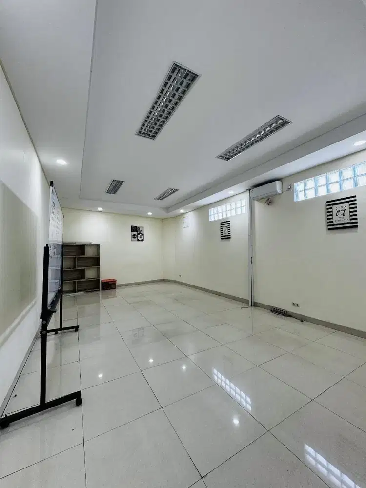 Termurah! 2 Ruko Rendeng di Sudirman Bandung