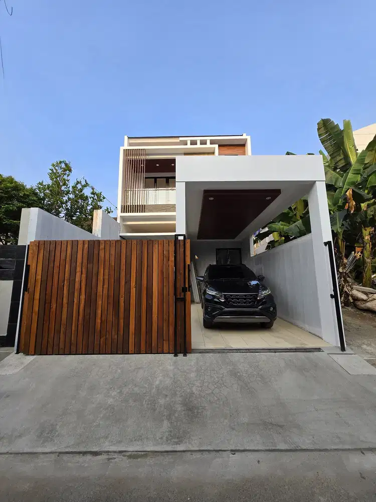 Rumah Baru Dalam Komplek Tenang Di Duren Sawit Jakarta Timur