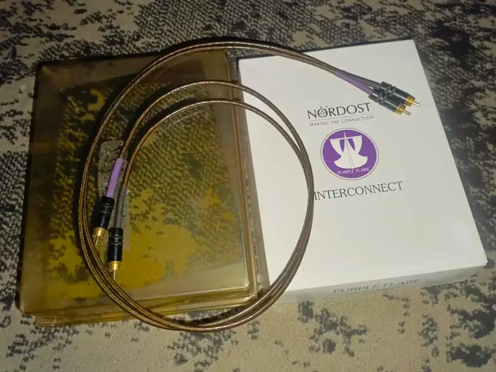 Kabel Interkonek Audio RCA to RCA NORDIST - PURPLE FLARE  (USA CABLE)