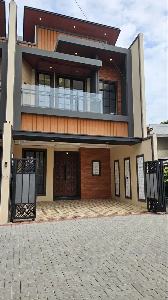 Rumah siap huni akses 300 meter ke Tol kukusan dan 5 menit ke stasiun