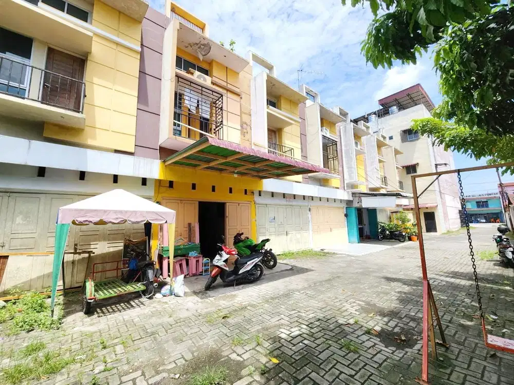 Dijual Rumah 2,5 tingkat komplek Denai